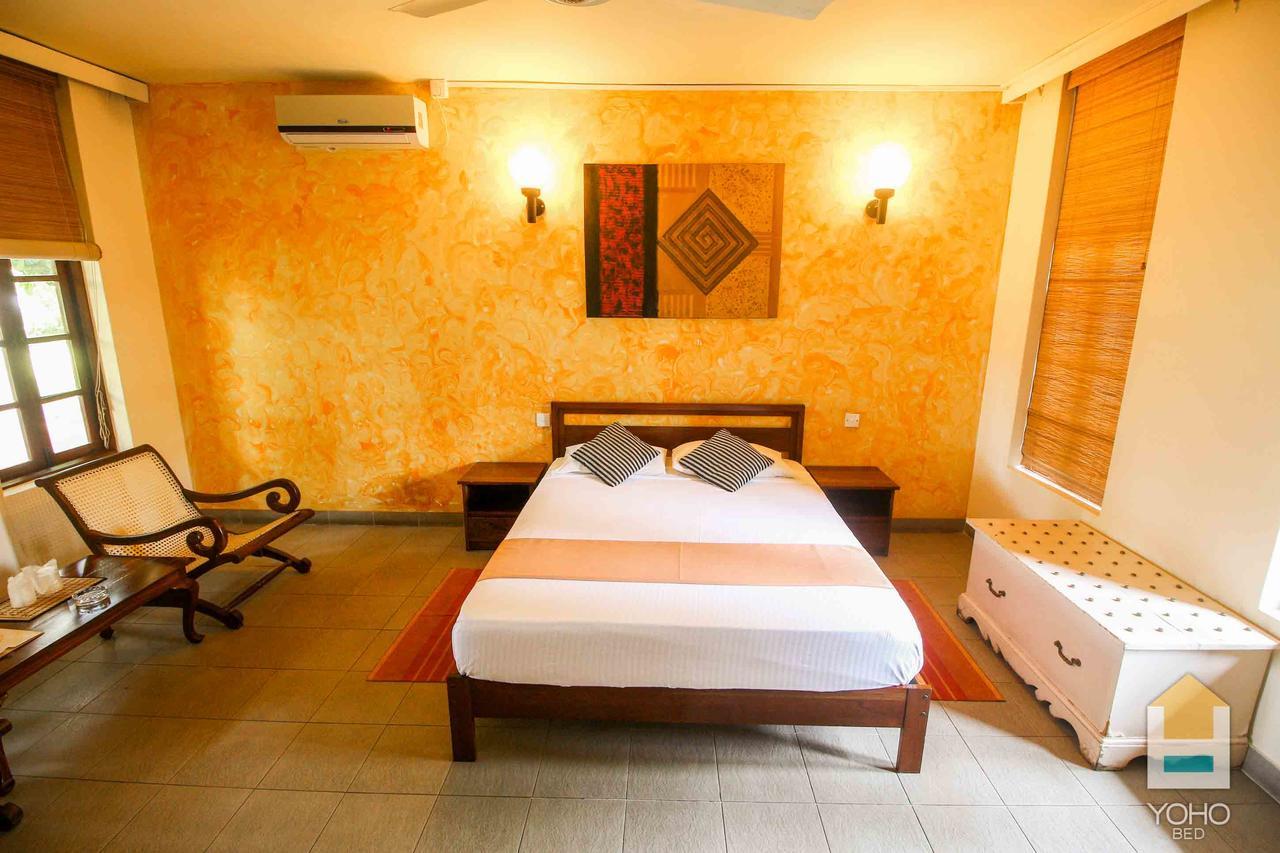 Yoho Rivi Ras Hotel Dehiwala-Mount Lavinia Exterior photo