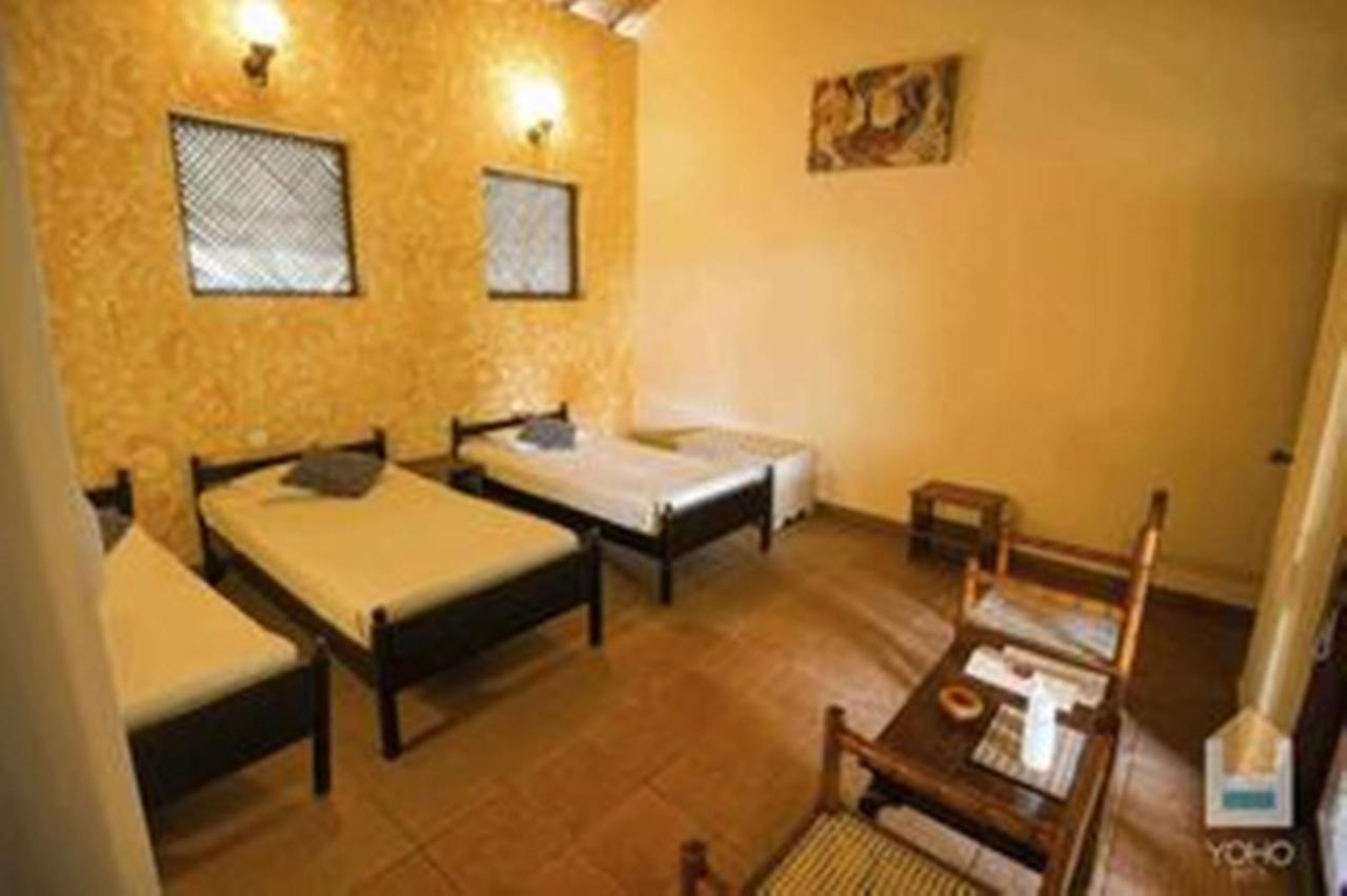 Yoho Rivi Ras Hotel Dehiwala-Mount Lavinia Exterior photo